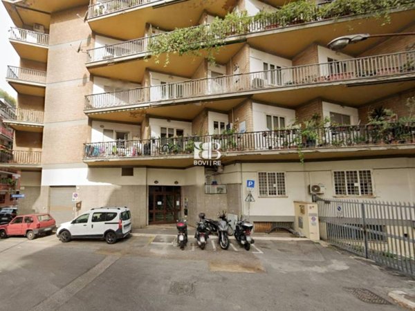 appartamento in vendita a Roma in zona Gianicolense