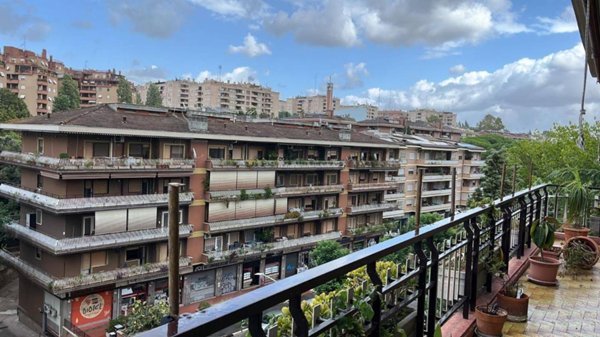appartamento in vendita a Roma in zona Torrino