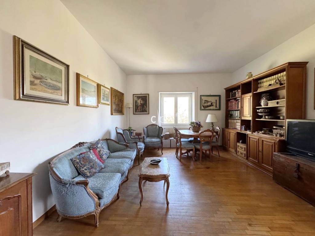 appartamento in vendita a Roma in zona Portuense