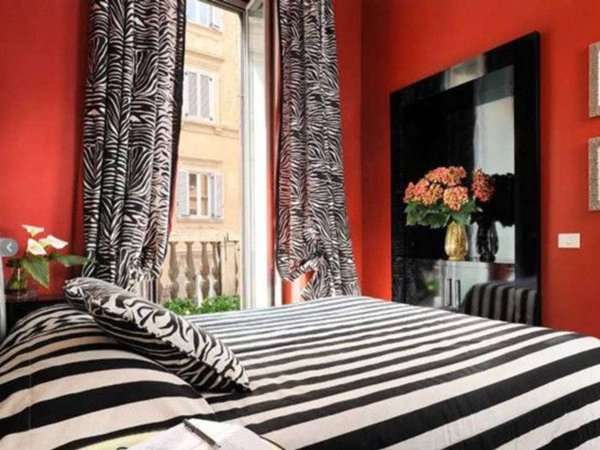 appartamento in vendita a Roma in zona Trevi-Colonna