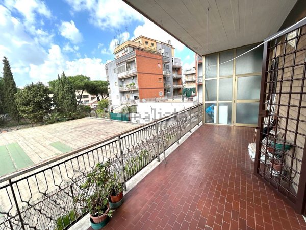 appartamento in vendita a Roma in zona Torre Maura