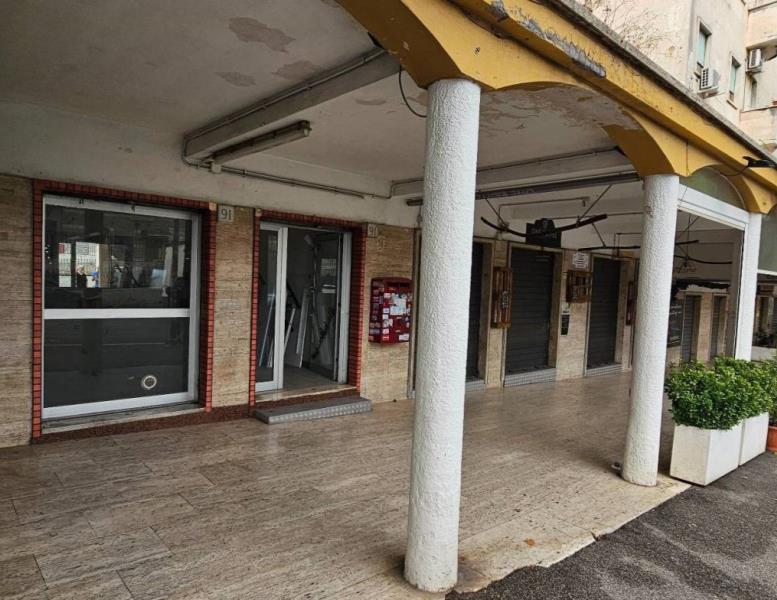 casa indipendente in vendita a Roma in zona Prenestino-Labicano