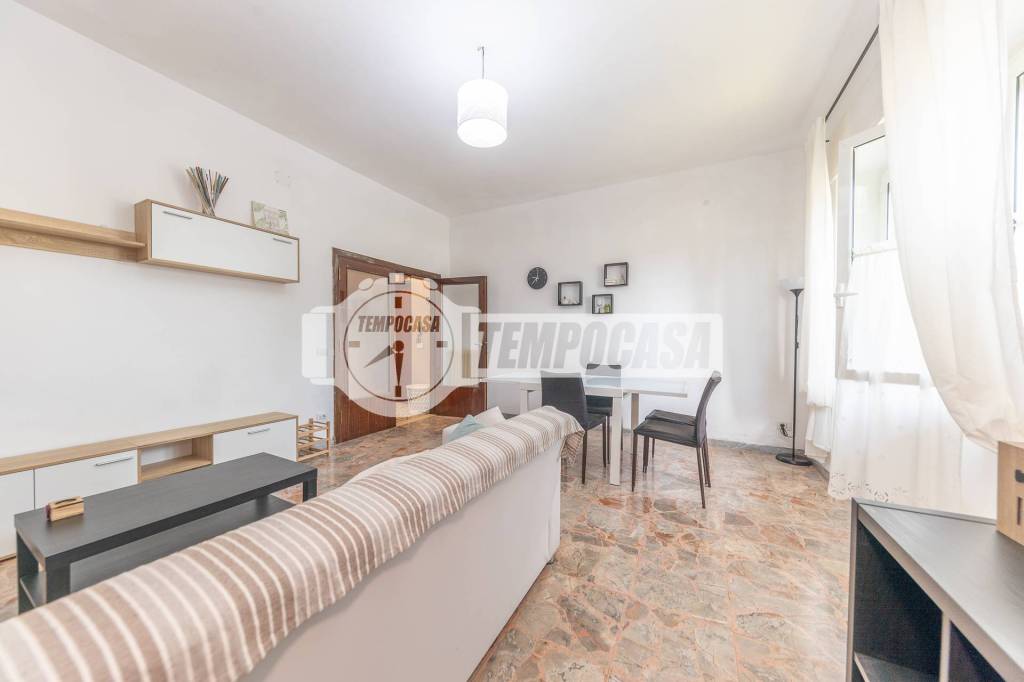 appartamento in vendita a Roma in zona Casal Morena