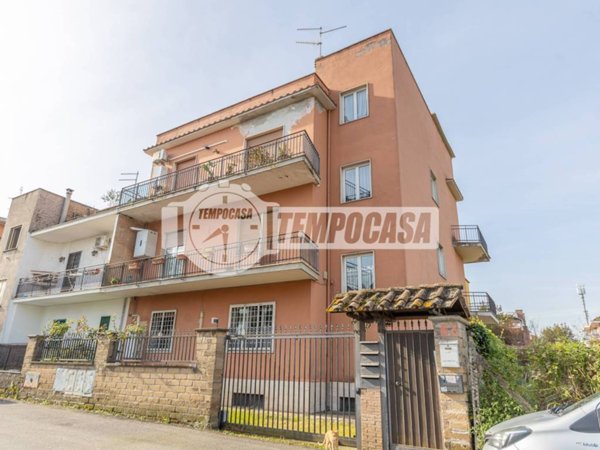 appartamento in vendita a Roma in zona Tor Vergata/Torrenova