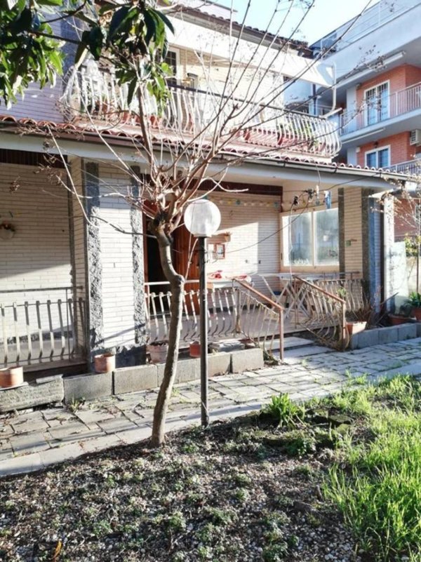 appartamento in vendita a Roma in zona Casalotti