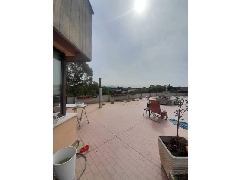 appartamento in vendita a Roma in zona Capannelle