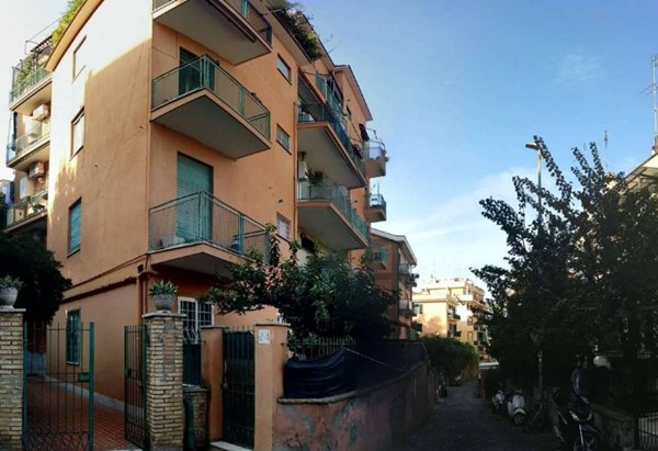 appartamento in vendita a Roma in zona Aurelio
