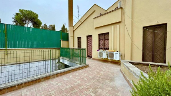 casa indipendente in vendita a Roma in zona Collatino