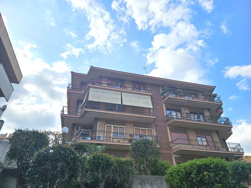 appartamento in vendita a Roma in zona Gianicolense