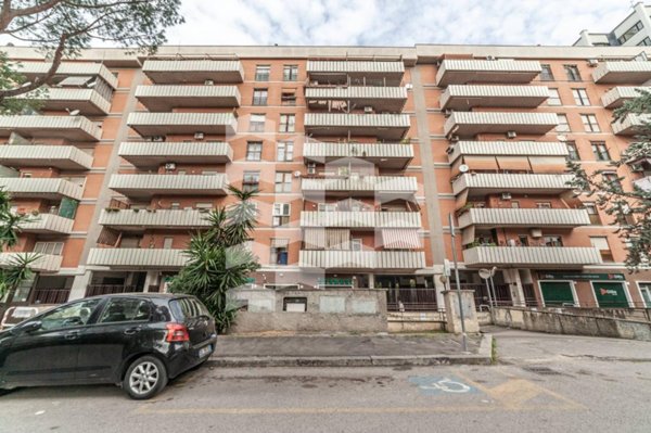 appartamento in vendita a Roma in zona Cinecittà
