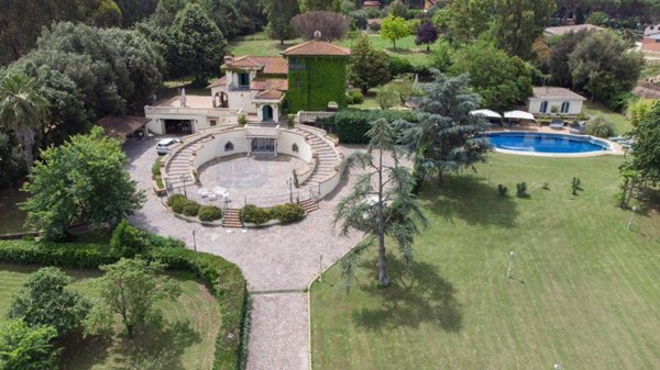 villa in vendita a Roma in zona Olgiata