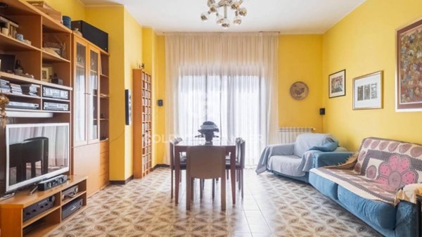 appartamento in vendita a Roma in zona Corviale