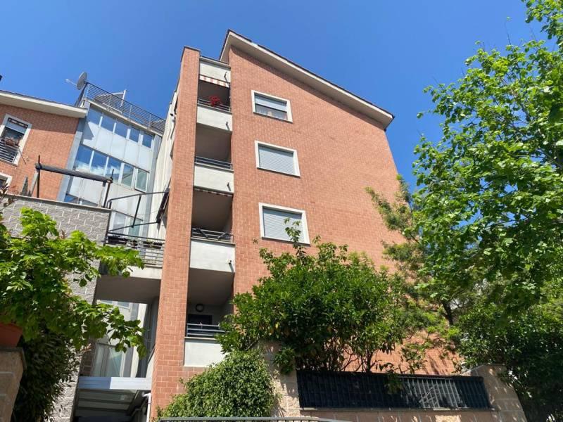 appartamento in vendita a Roma in zona Casalotti