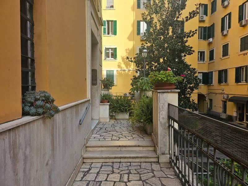 appartamento in vendita a Roma in zona Della Vittoria