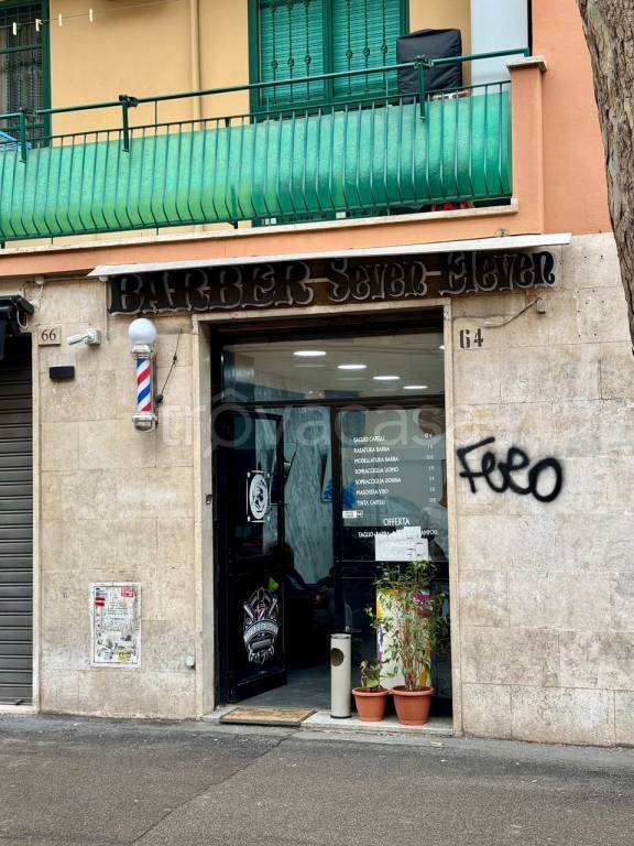 negozio in vendita a Roma in zona Tiburtino