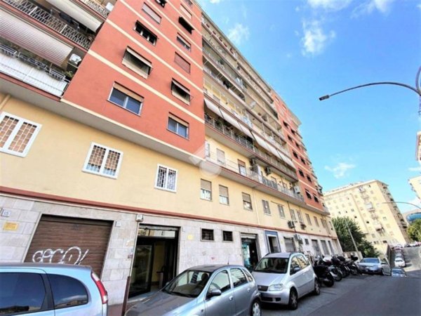 negozio in vendita a Roma