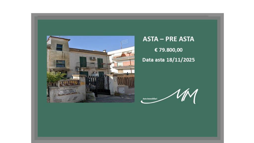 appartamento in vendita a Roma in zona Borghesiana