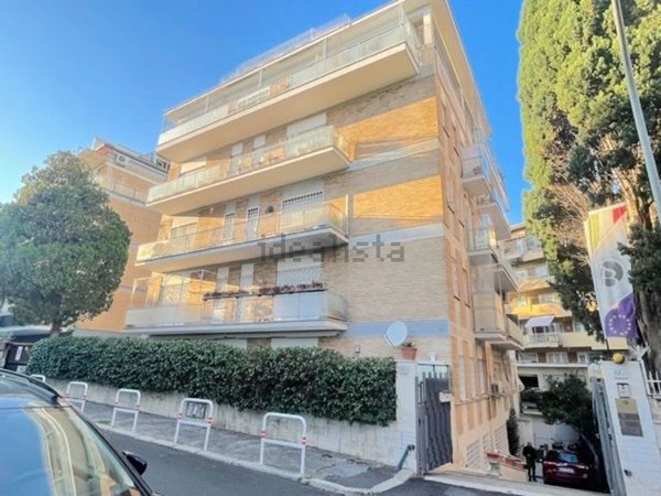 casa semindipendente in vendita a Roma in zona Tor di Quinto