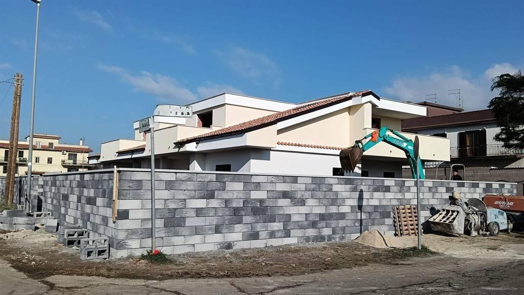 casa indipendente in vendita a Roma in zona Collatino