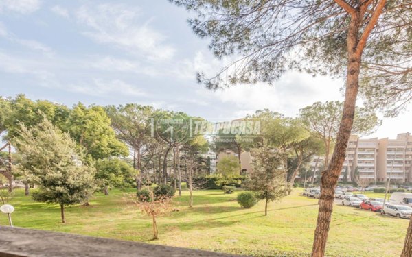 appartamento in vendita a Roma in zona Giuliano Dalmata