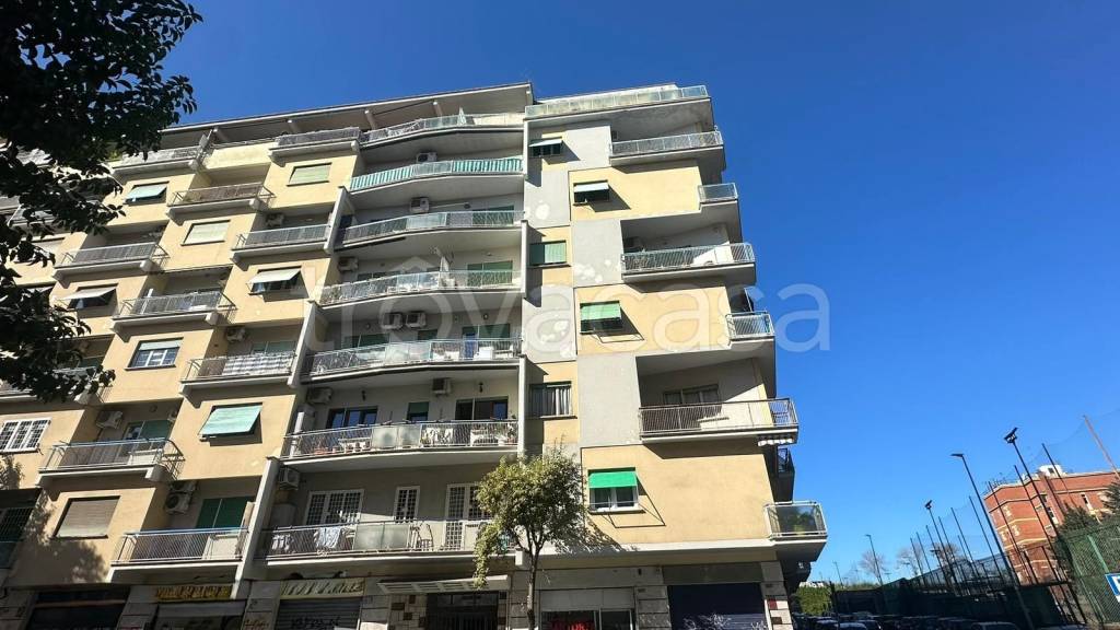 appartamento in vendita a Roma in zona Prenestino-Centocelle