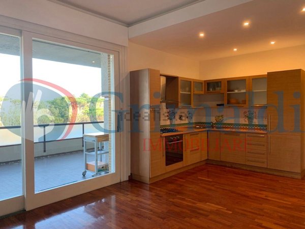 appartamento in vendita a Roma in zona Mostacciano