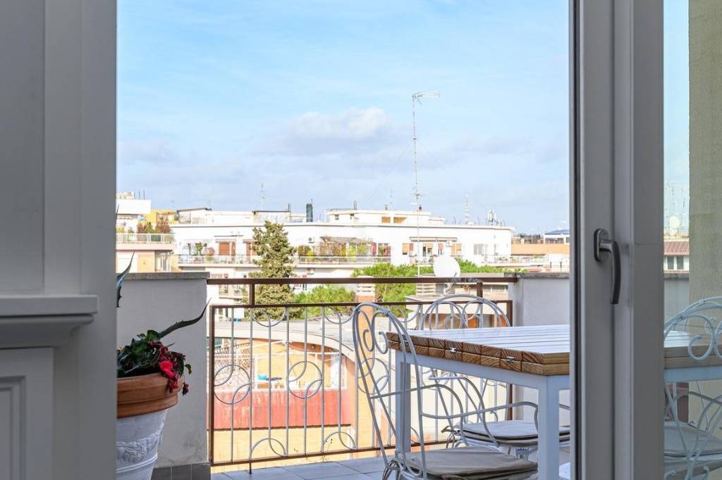 appartamento in vendita a Roma in zona Aurelio