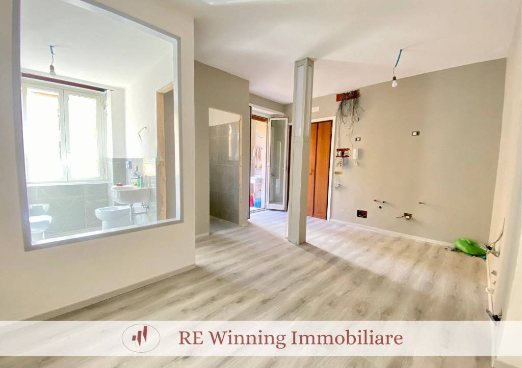 appartamento in vendita a Roma in zona Prenestino-Labicano