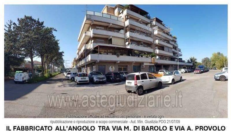 appartamento in vendita a Roma in zona Ponte Mammolo
