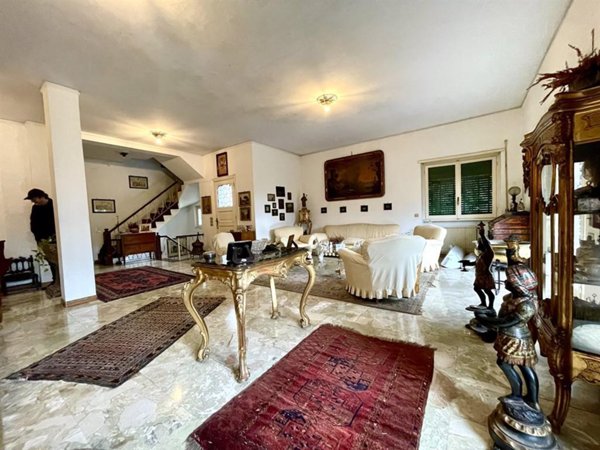 appartamento in vendita a Roma in zona Sette Bagni