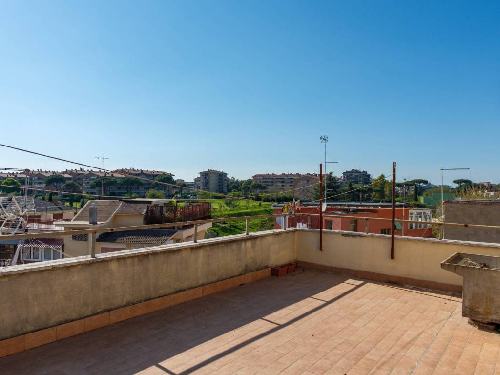 casa indipendente in vendita a Roma in zona Aurelio