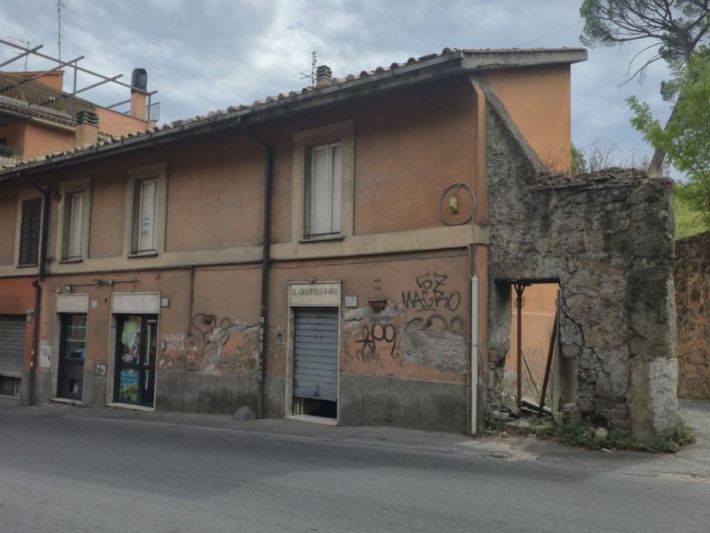 appartamento in vendita a Roma in zona Prima Porta