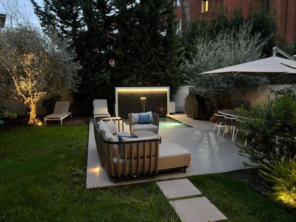 casa indipendente in vendita a Roma in zona Della Vittoria