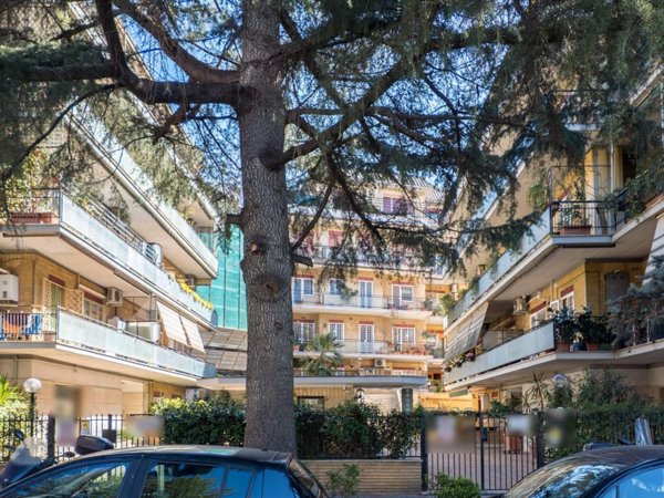 appartamento in vendita a Roma in zona Gianicolense