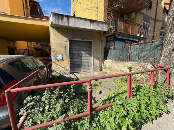 negozio in vendita a Roma