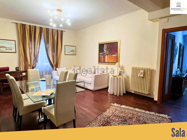 appartamento in vendita a Roma in zona Appio Latino