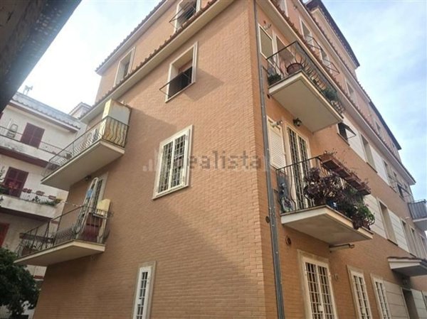 appartamento in vendita a Roma in zona Primavalle