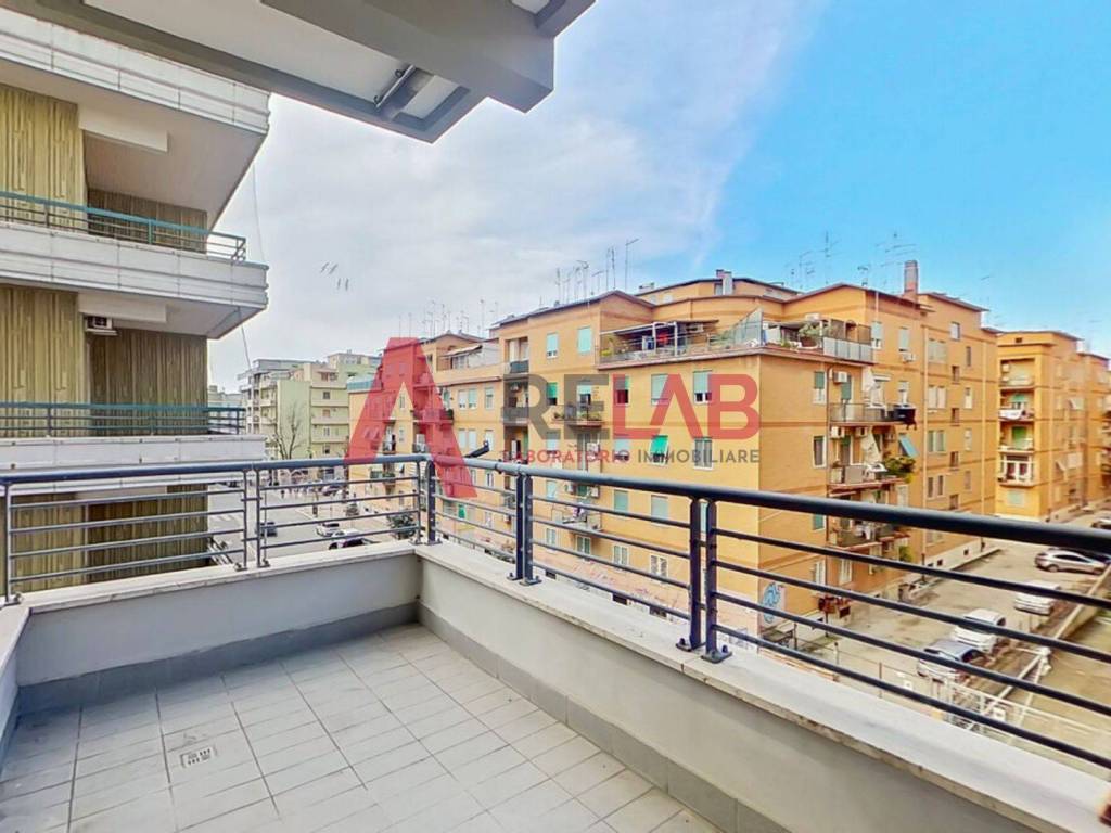 appartamento in vendita a Roma in zona Ostia