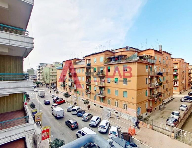 appartamento in vendita a Roma in zona Ostia