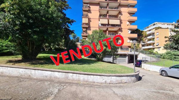 casa indipendente in vendita a Roma in zona Tor di Quinto