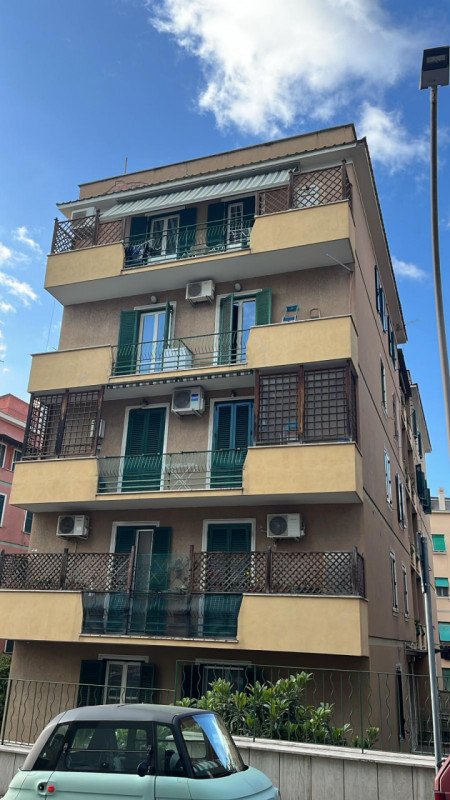 appartamento in vendita a Roma in zona Gianicolense