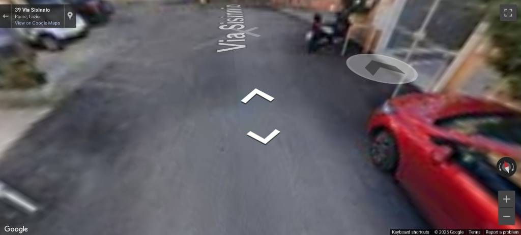 appartamento in vendita a Roma in zona Appio Pignatelli