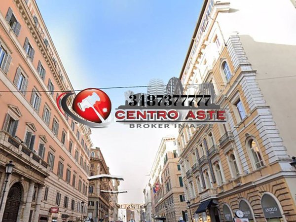 appartamento in vendita a Roma in zona Rione Monti/Campitelli