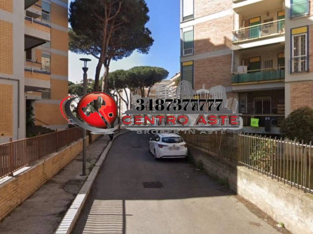 appartamento in vendita a Roma in zona Ostia