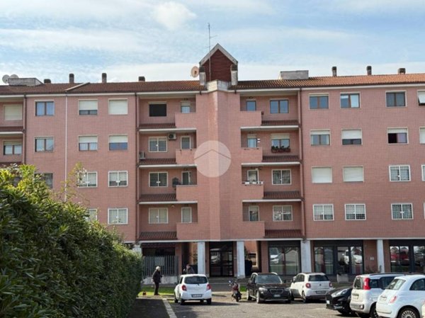 appartamento in vendita a Roma in zona Portuense