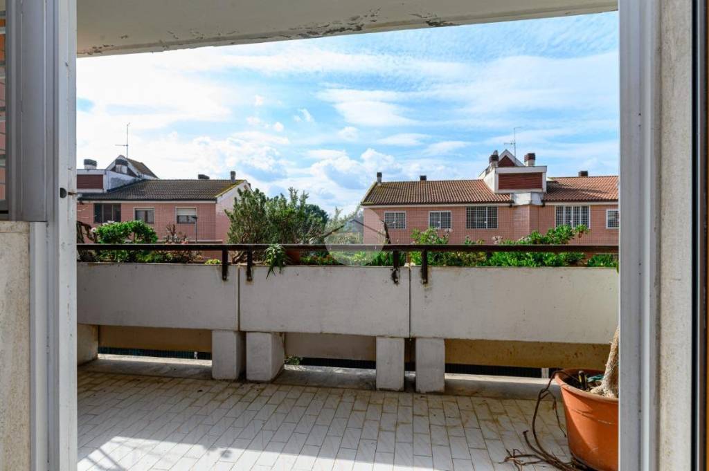 appartamento in vendita a Roma in zona Portuense
