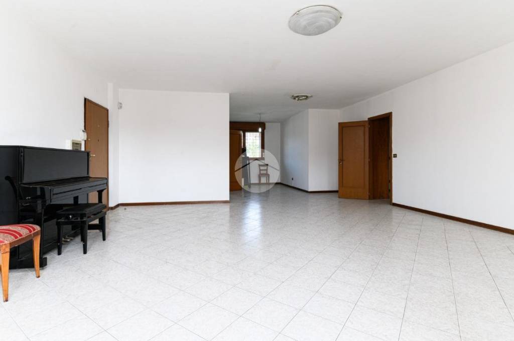 appartamento in vendita a Roma in zona Portuense