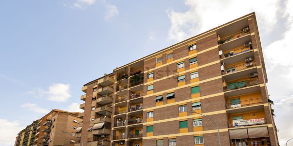 appartamento in vendita a Roma in zona Prenestino-Centocelle