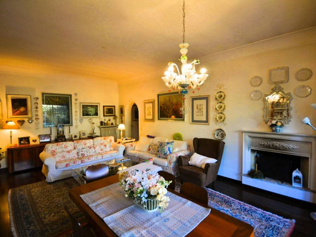 appartamento in vendita a Roma in zona Tor di Quinto