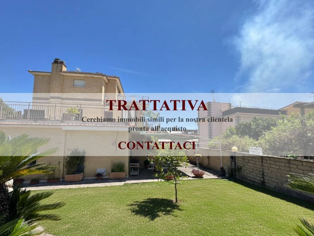 appartamento in vendita a Roma in zona Vitinia